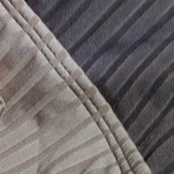 Two piece Bathing Suit Tankini and matching bottoms - Picture 8 of 8